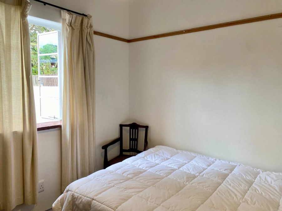 2 Bedroom Property for Sale in Vredehoek Western Cape